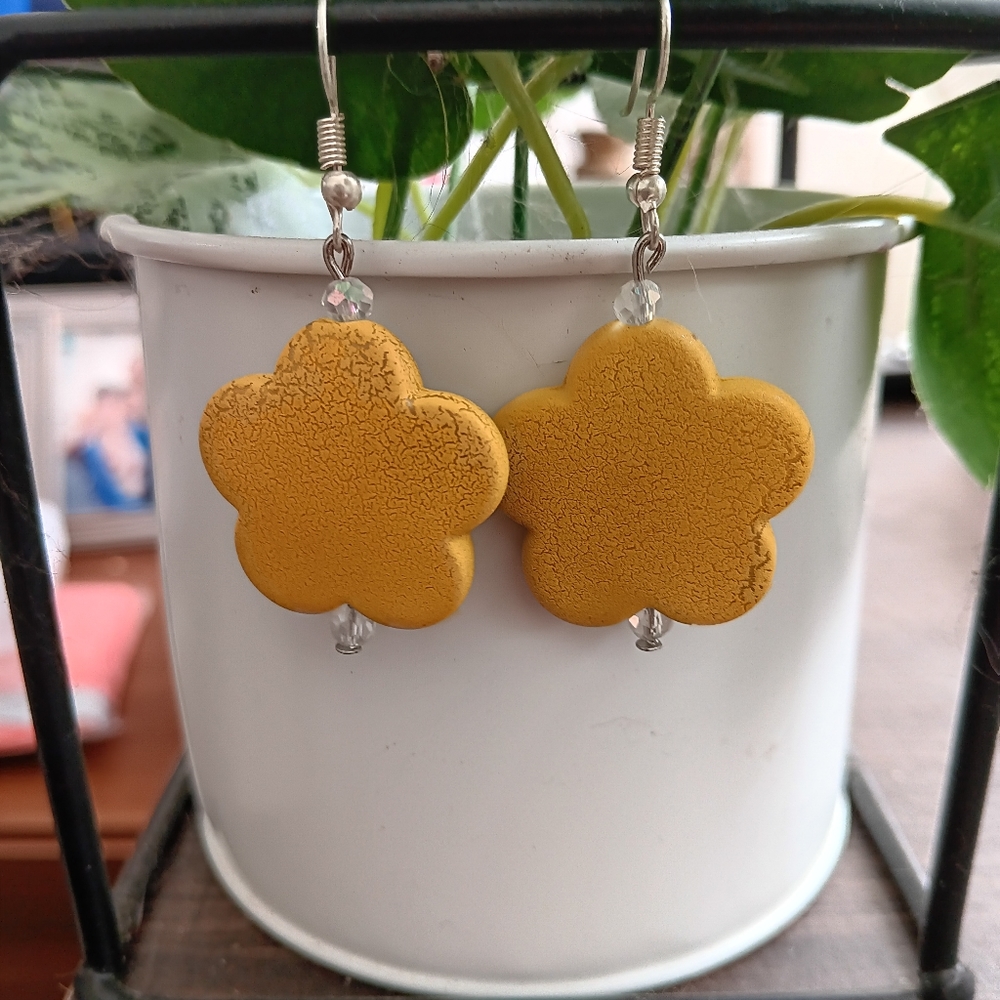 Sunny Flowers Earrings
